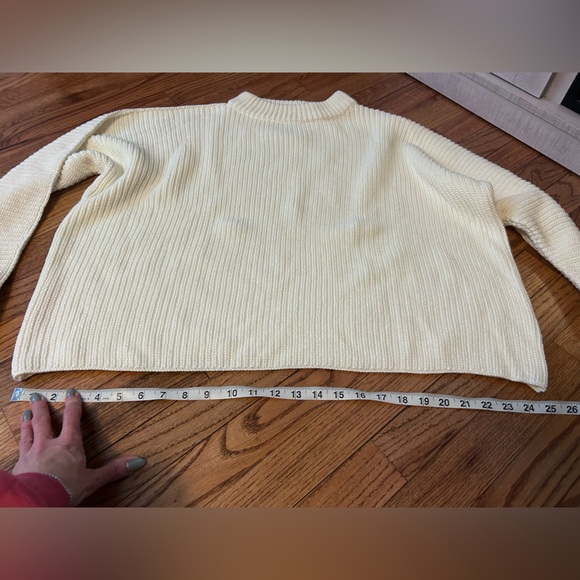 Frank & Eileen Montecito Sweater - Picture 9 of 15